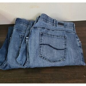Lee Womens Jeans Lot 2 Pair Straight Leg Mid Rise Flex Motion Stretch